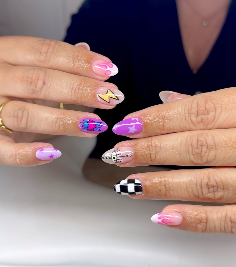 Shelby nail art 18